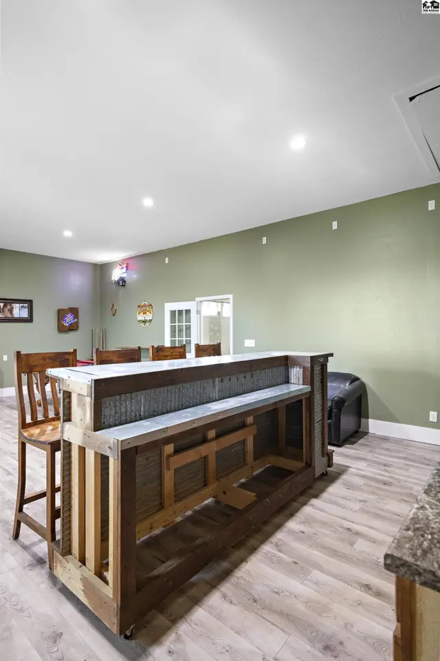 Photo of 105 Jet Cir, Brookville, KS