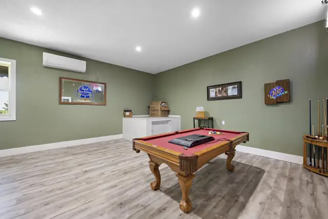 Photo of 105 Jet Cir, Brookville, KS