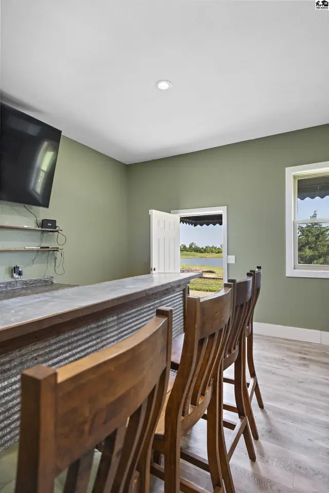Photo of 105 Jet Cir, Brookville, KS