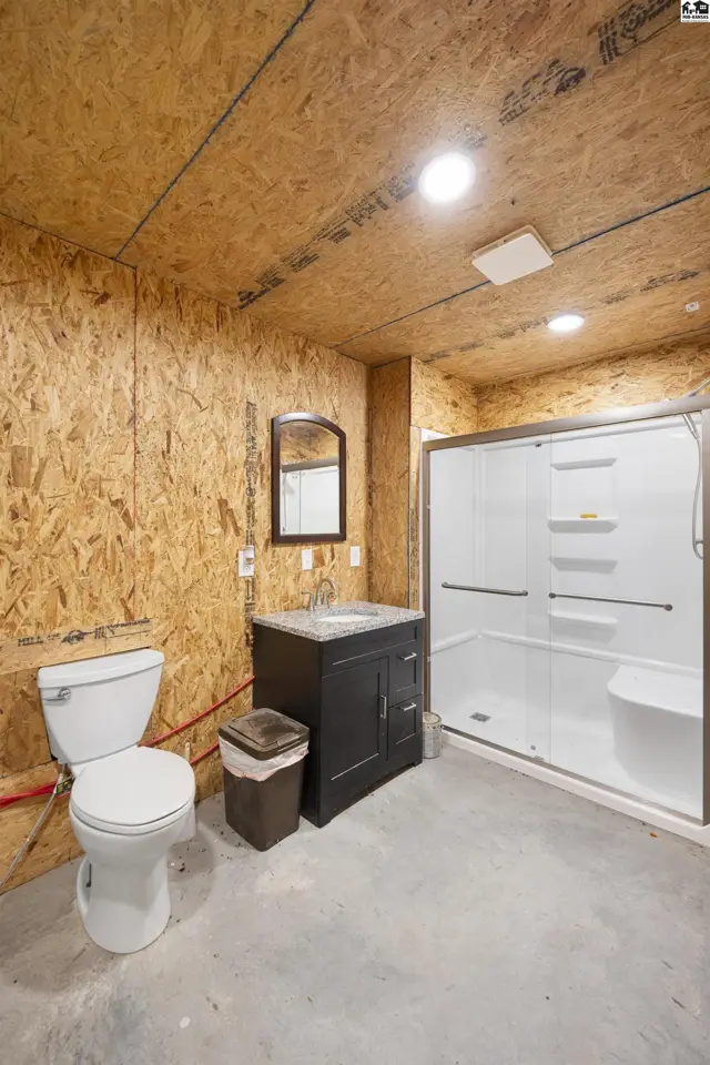 Photo of 105 Jet Cir, Brookville, KS