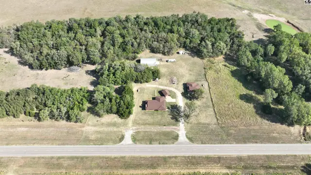 Photo of 616 W US Hwy 160, Harper, KS