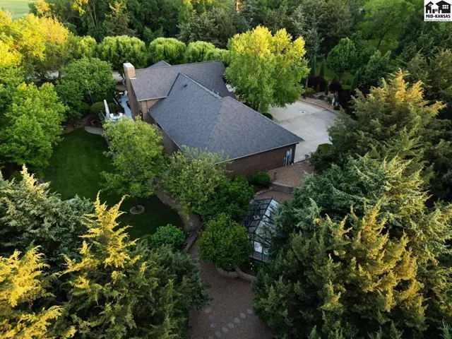 Photo of 2457 Haven Dr, Abilene, KS