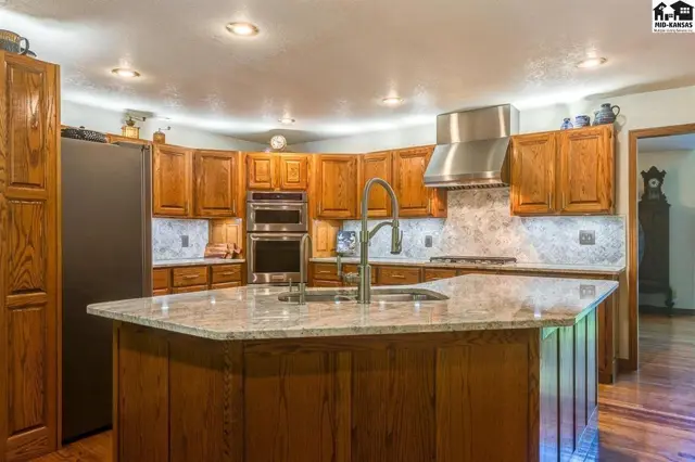 Photo of 2457 Haven Dr, Abilene, KS