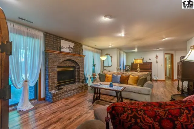 Photo of 2457 Haven Dr, Abilene, KS