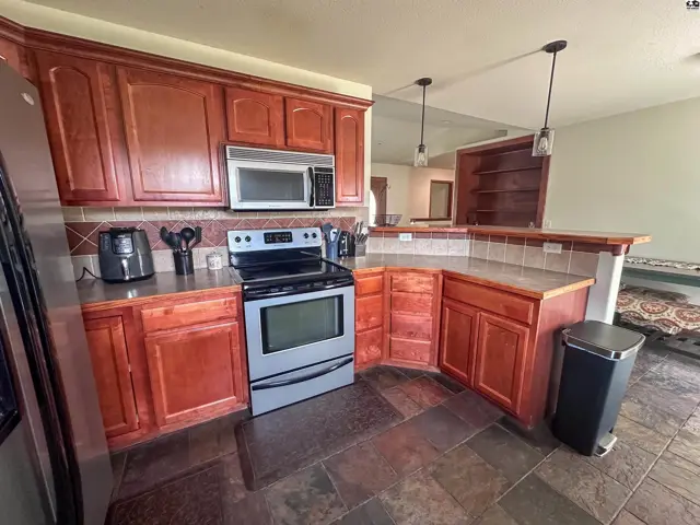 Photo of 605 W 10th St, Pratt, KS