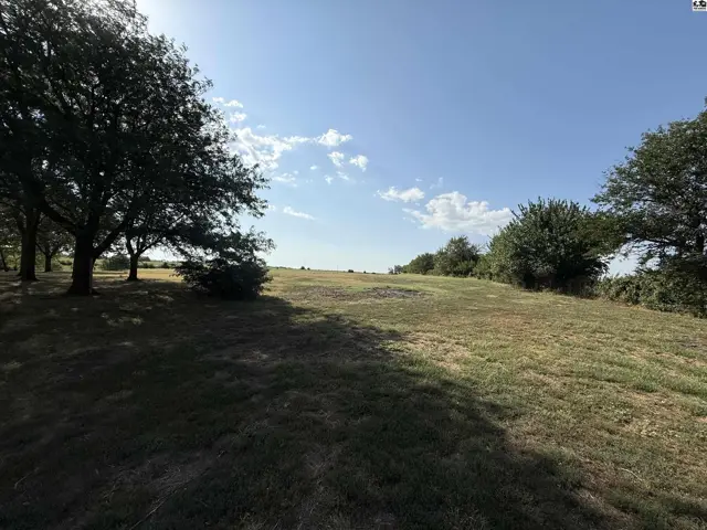 Photo of 2047 18th Ave, McPherson, KS