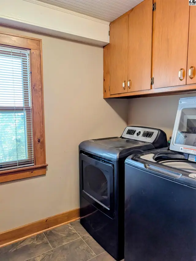 Photo of 313 N Christian Ave, Moundridge, KS