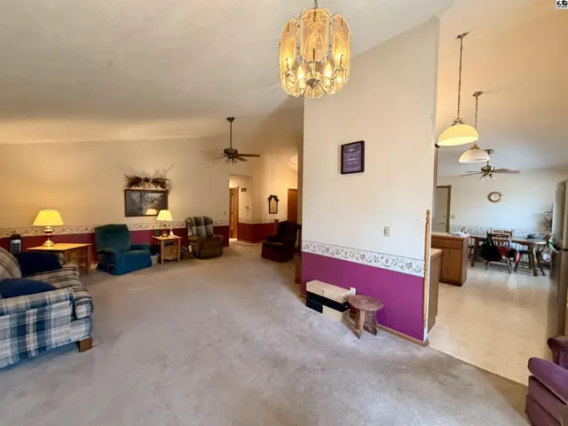 Photo of 1909 Landon St, Hutchinson, KS