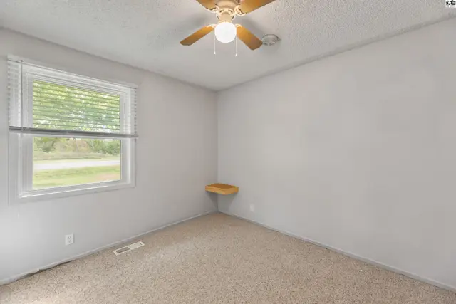 Photo of 4303 Sequoia St, Hutchinson, KS