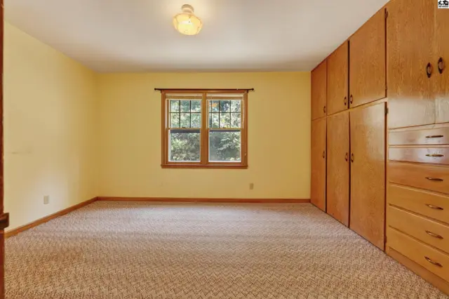 Photo of 1145 State Road 14, Lyons, KS