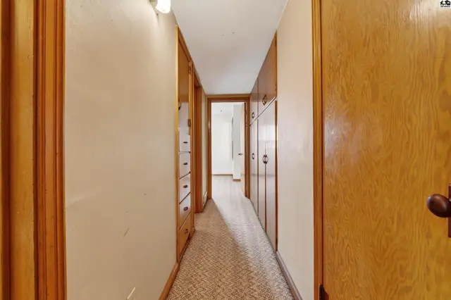 Photo of 1145 State Road 14, Lyons, KS