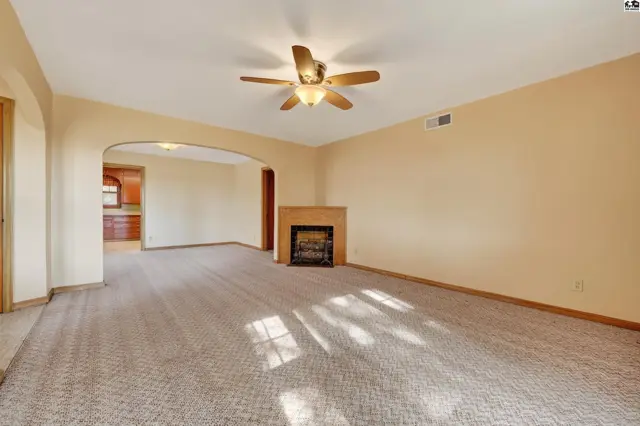 Photo of 1145 State Road 14, Lyons, KS