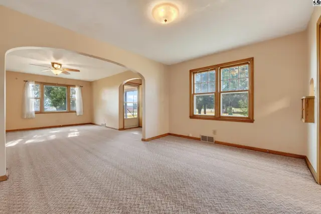 Photo of 1145 State Road 14, Lyons, KS