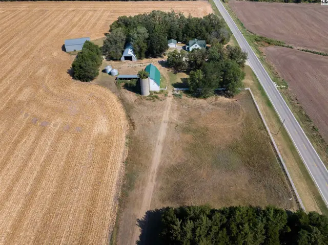 Photo of 1145 State Road 14, Lyons, KS