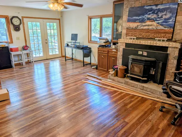 Photo of 6919 N Lake Rd, Hutchinson, KS