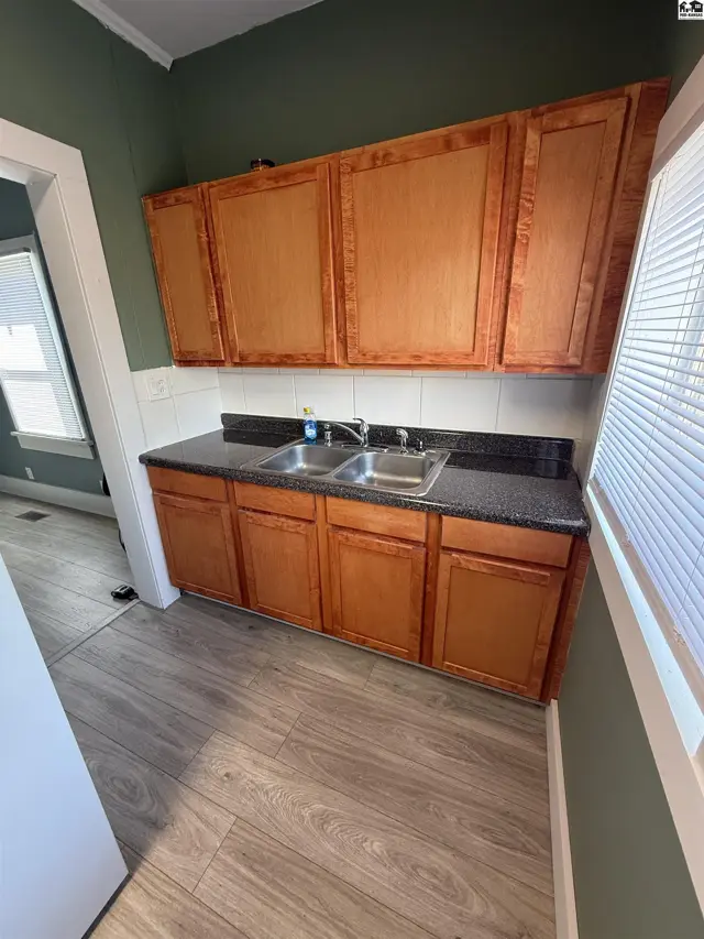 Photo of 305 W Kansas Ave, Medicine Lodge, KS