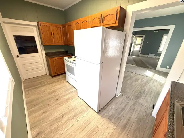 Photo of 305 W Kansas Ave, Medicine Lodge, KS