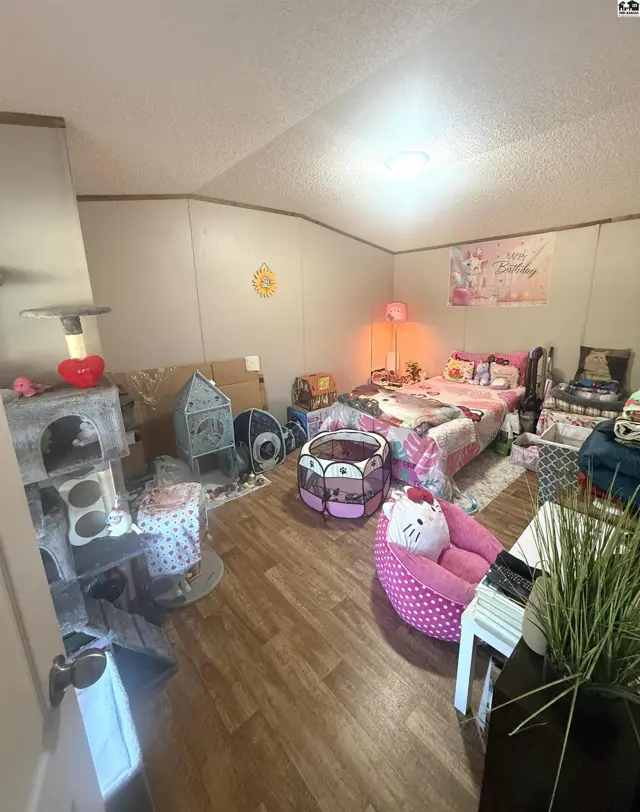 Photo of 110 N Miller St, Attica, KS