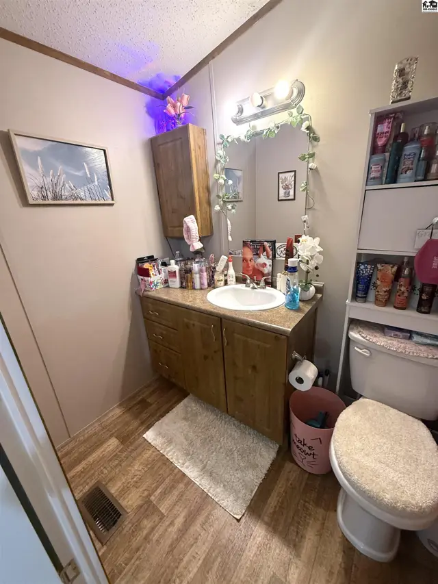 Photo of 110 N Miller St, Attica, KS