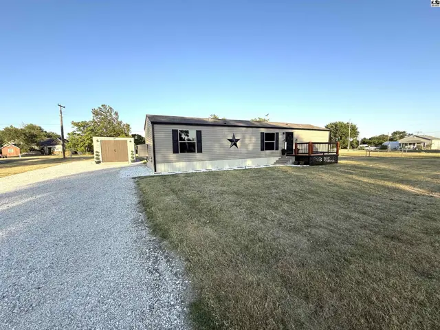 Photo of 110 N Miller St, Attica, KS