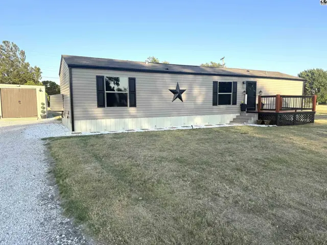 Photo of 110 N Miller St, Attica, KS