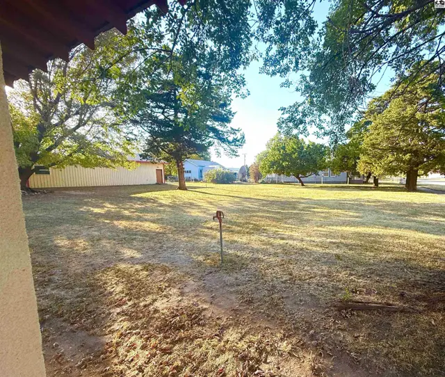 Photo of 405 Harper St, Attica, KS