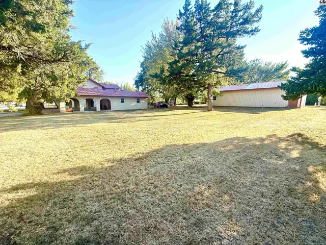 Photo of 405 Harper St, Attica, KS