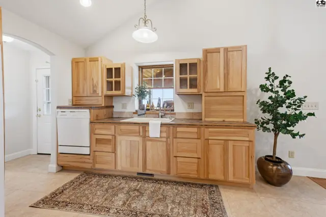 Photo of 10422 SW 10th Ave, Pratt, KS
