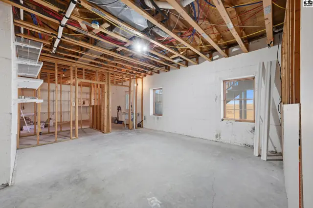 Photo of 10422 SW 10th Ave, Pratt, KS
