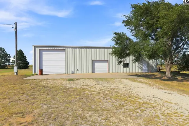 Photo of 10422 SW 10th Ave, Pratt, KS