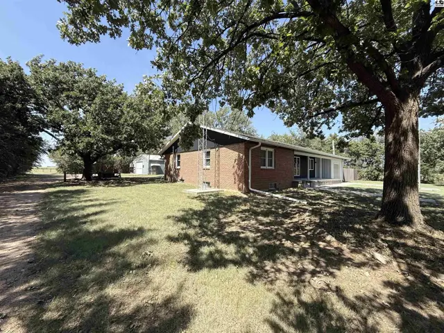 Photo of 4317 N Nickerson Rd, Nickerson, KS