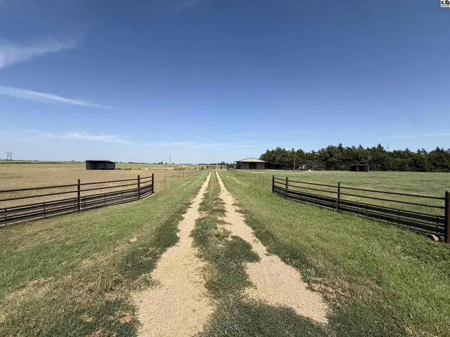 Photo of 4317 N Nickerson Rd, Nickerson, KS