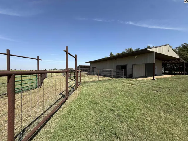 Photo of 4317 N Nickerson Rd, Nickerson, KS