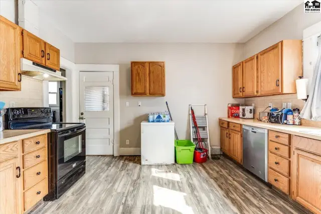 Photo of 314 W 15 Ave, Hutchinson, KS
