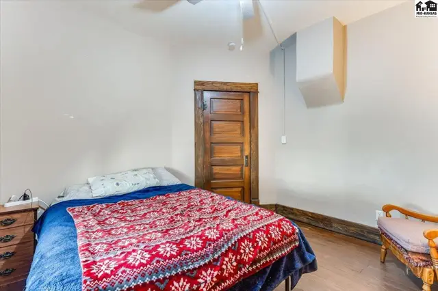 Photo of 314 W 15 Ave, Hutchinson, KS