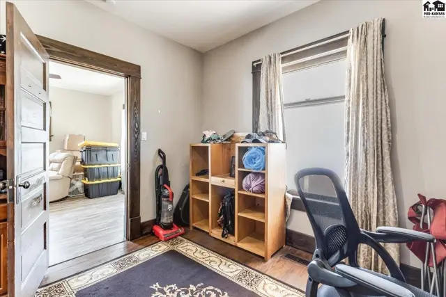 Photo of 314 W 15 Ave, Hutchinson, KS