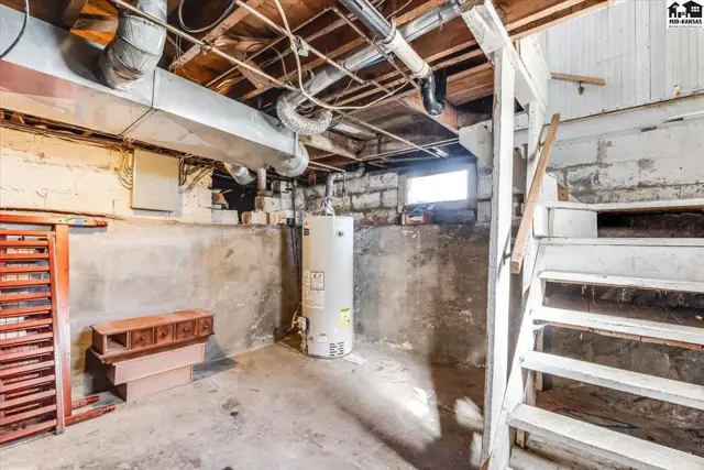 Photo of 314 W 15 Ave, Hutchinson, KS