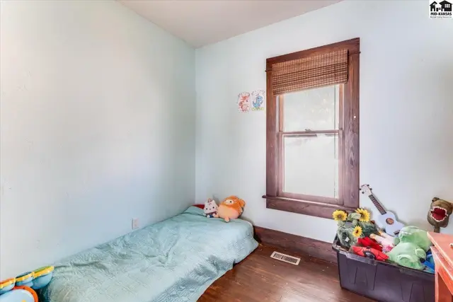 Photo of 314 W 15 Ave, Hutchinson, KS