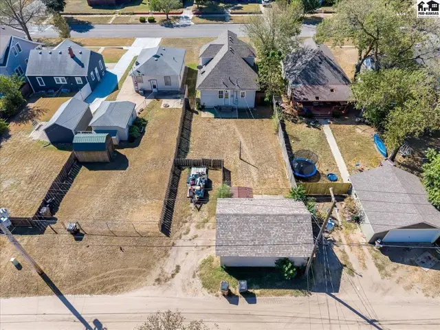 Photo of 314 W 15 Ave, Hutchinson, KS