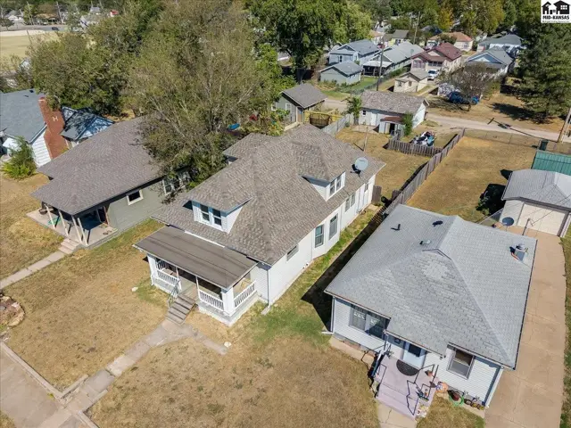 Photo of 314 W 15 Ave, Hutchinson, KS