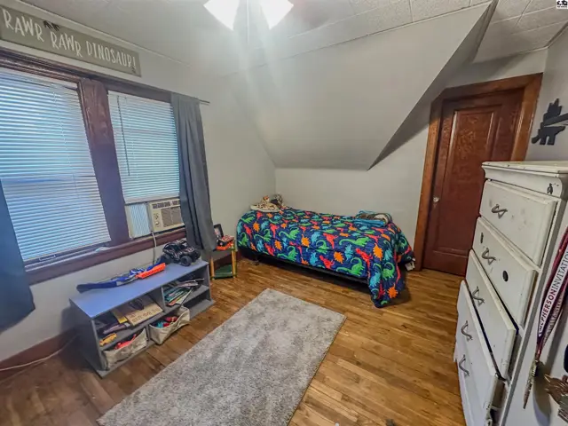 Photo of 100 N 4th St, Canton, KS