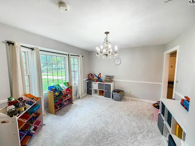 Photo of 4 Hickory Ct, Newton, KS