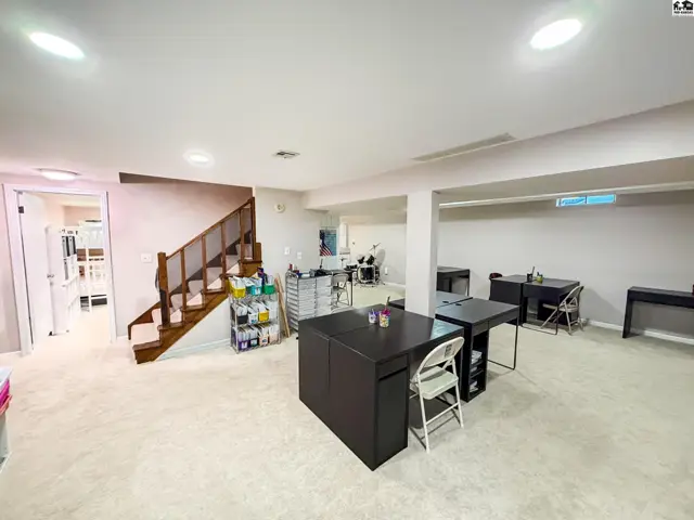 Photo of 4 Hickory Ct, Newton, KS