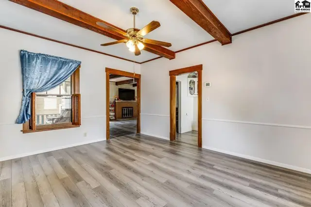 Photo of 1811 N Walnut St, Hutchinson, KS