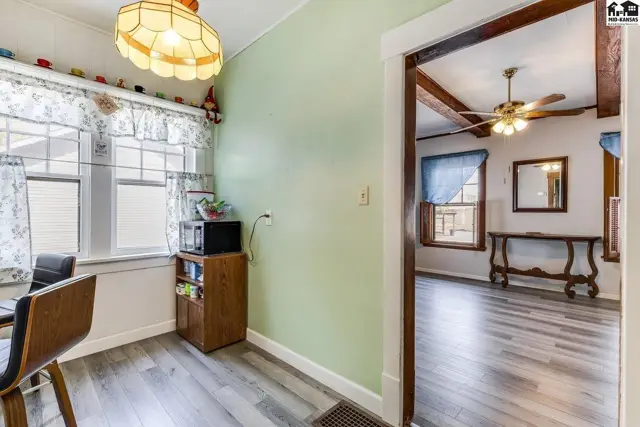 Photo of 1811 N Walnut St, Hutchinson, KS