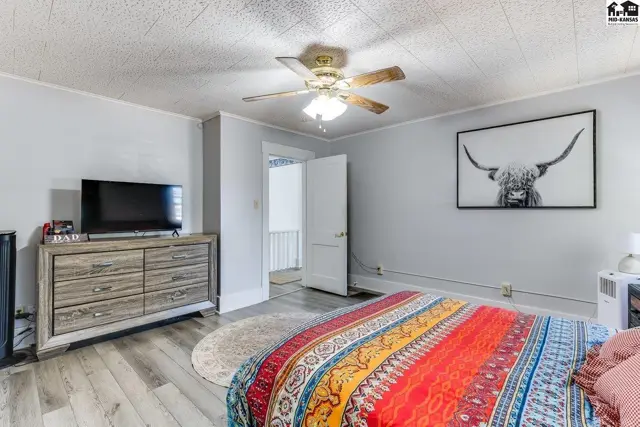 Photo of 1811 N Walnut St, Hutchinson, KS