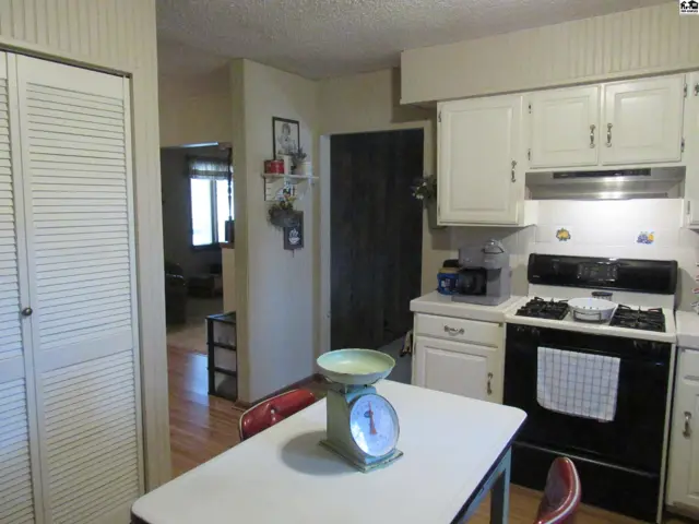 Photo of 6509 N Jefferson St, Hutchinson, KS