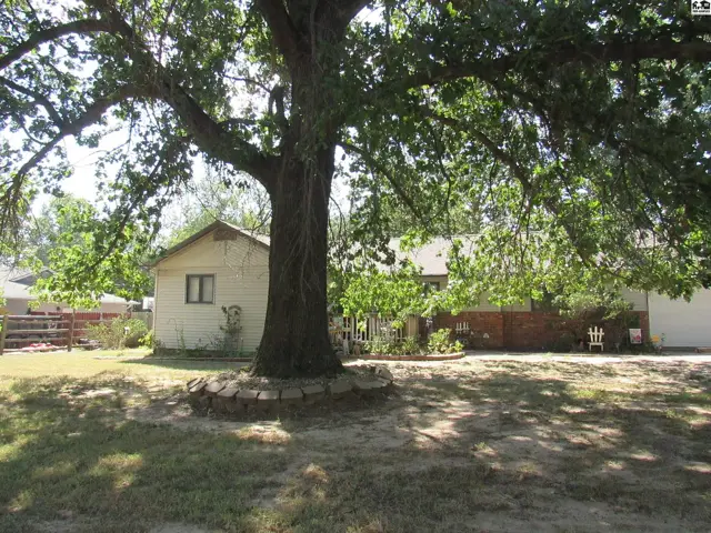 Photo of 6509 N Jefferson St, Hutchinson, KS