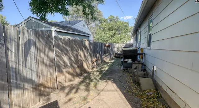 Photo of 415 E Avenue A, McPherson, KS