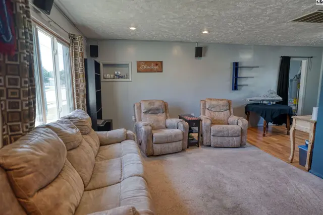 Photo of 415 E Avenue A, McPherson, KS